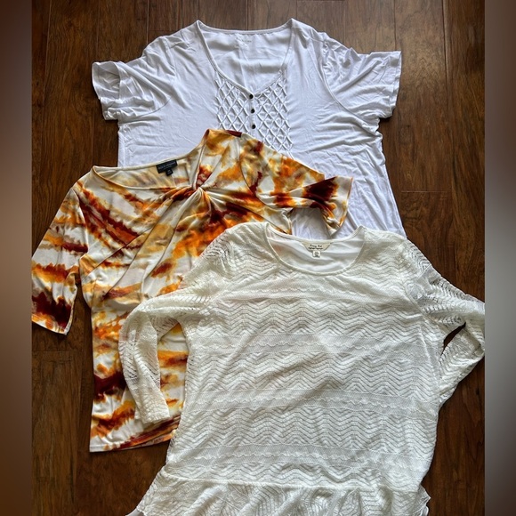 Kim Rogers Tops - Women’s Blouses in White and Orange Short Sleeve Tops Bundle of Three XXL 2X